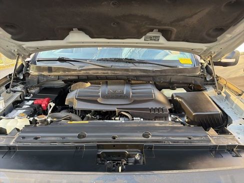 Used 2023 Nissan Titan PRO-4X w/ Pro-4x Convenience Package AWD/4WD image 39