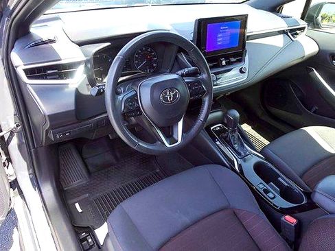 Used 2024 Toyota Corolla SE w/ SE Premium Package FWD image 9