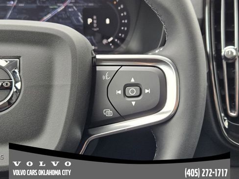 New 2026 Volvo XC40 B5 Plus w/ Protection Package Premier image 28