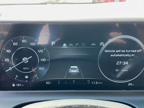Certified 2025 Kia Seltos EX w/ EX Sunroof Package AWD/4WD image 23