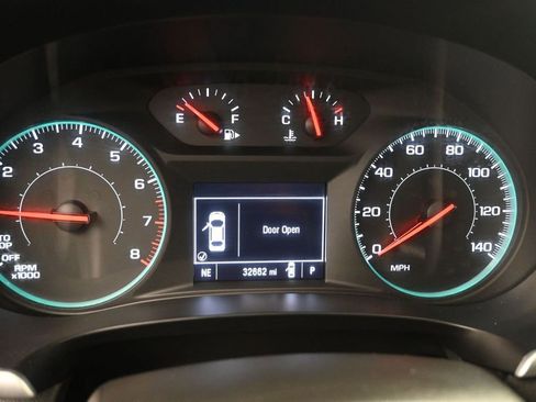 Used 2024 Chevrolet Silverado 2500 High Country w/ Midnight Edition AWD/4WD image 10