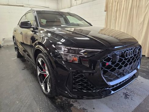 New 2026 Audi RS Q8 performance AWD/4WD image 3