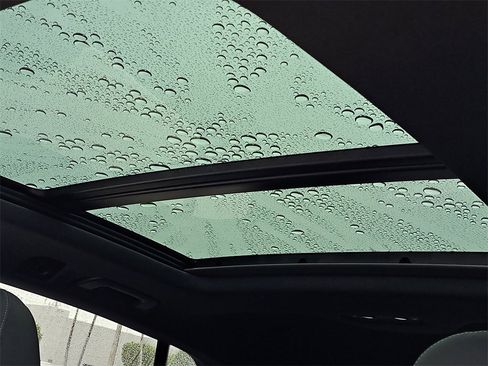 Used 2025 Audi Q8 Premium w/ Convenience Package image 16