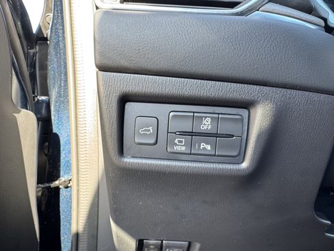 Used 2023 MAZDA CX-5 Signature image 16