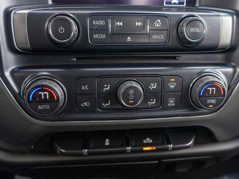 Used 2019 Chevrolet Silverado 1500 LT w/ All Star Edition image 19