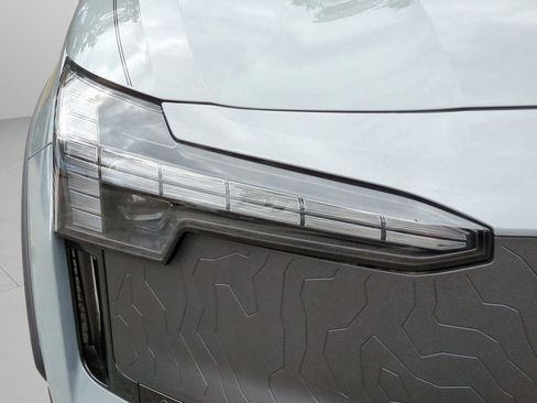 New 2026 Volvo EX30 Cross Country Ultra w/ Protection Package Premier image 26