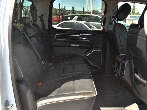Used 2022 RAM 1500 Laramie AWD/4WD image 46
