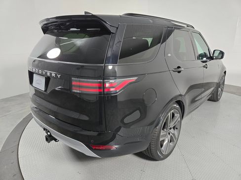 Used 2026 Land Rover Discovery Limited Edition AWD/4WD image 2