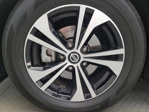 Used 2023 Nissan Sentra SV w/ All-Weather Package FWD image 31