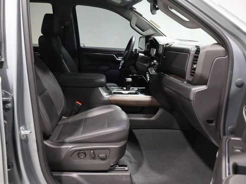 Used 2023 GMC Sierra 1500 SLT w/ SLT Premium Plus Package image 26