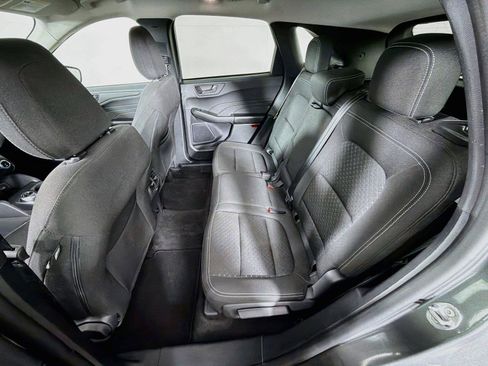 Used 2025 Ford Escape Active AWD/4WD image 25