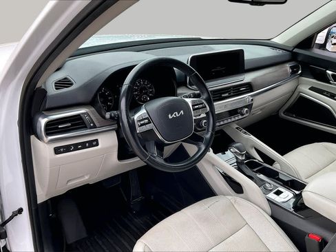 Used 2022 Kia Telluride EX w/ EX Premium Package AWD/4WD image 17