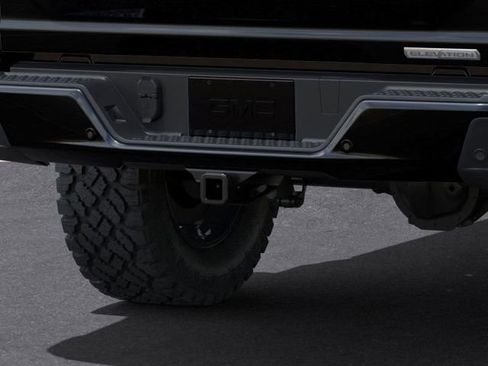 New 2025 GMC Canyon Elevation w/ Convenience Package image 15