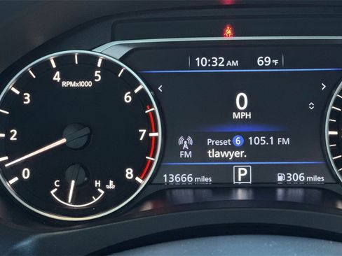 Used 2023 Nissan Altima 2.5 SV image 29