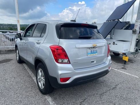 Used 2020 Chevrolet Trax LS w/ Tint and Cruise Package FWD image 6