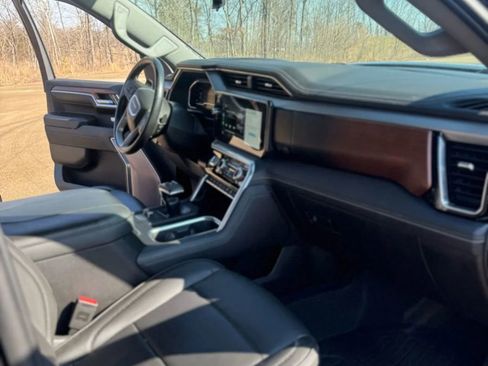 Used 2023 GMC Sierra 1500 Denali image 14