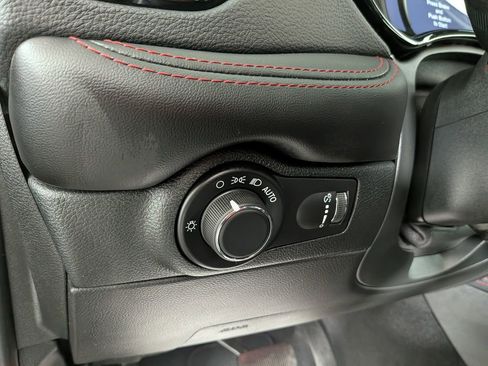 Certified 2025 Dodge Durango GT w/ Trailer Tow Group IV image 20