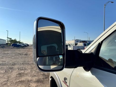 Used 2021 RAM 3500 Laramie image 10