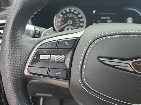Used 2025 Genesis G70 3.3T Advanced w/ Sport Prestige Package image 17