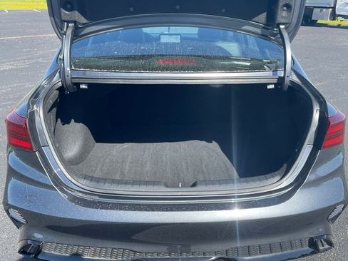Used 2024 Kia Forte GT-Line w/ GT-Line Premium Package FWD image 27