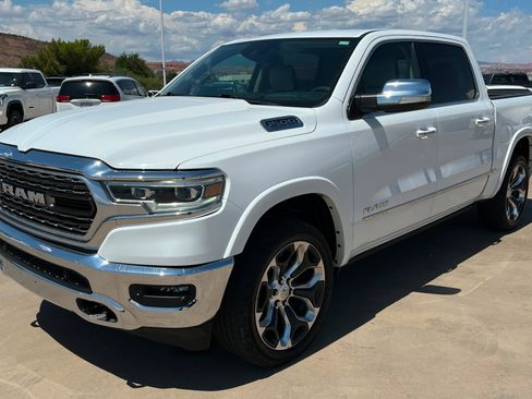 Used 2022 RAM 1500 Limited AWD/4WD image 1