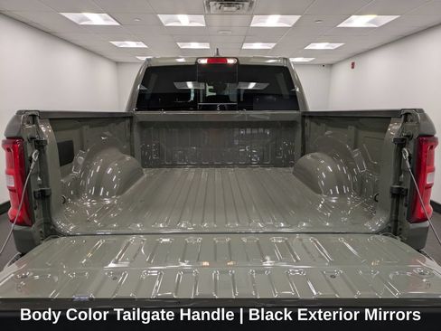 Used 2026 RAM 1500 Big Horn AWD/4WD image 31
