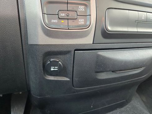 Used 2017 RAM 1500 Tradesman w/ Popular Equipment Group AWD/4WD image 31