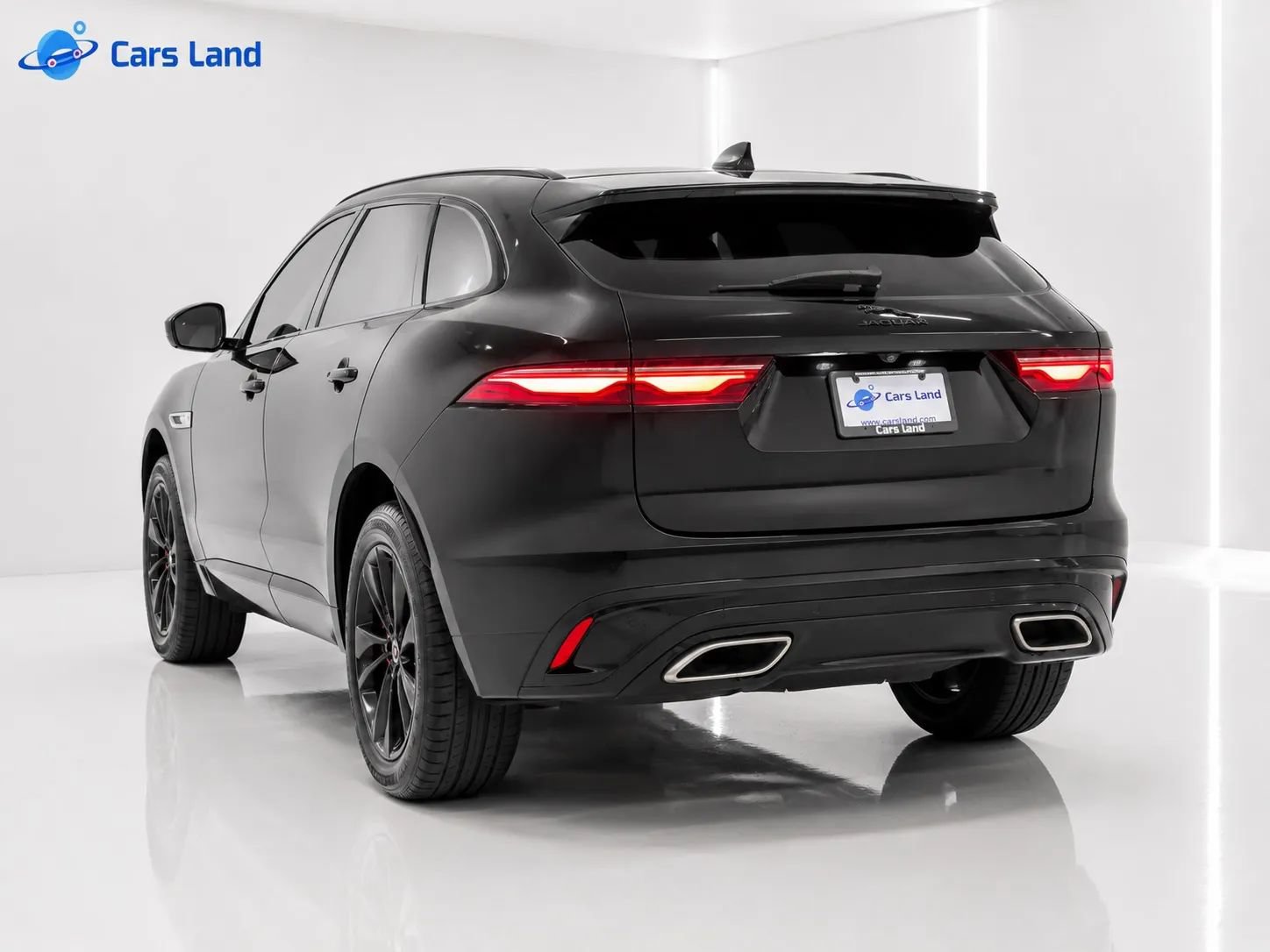 Used 2024 Jaguar F-PACE R-Dynamic S AWD/4WD image 5