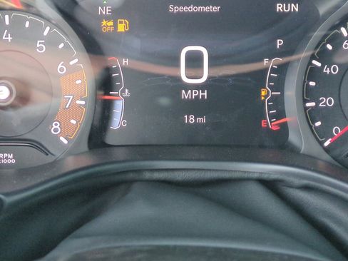 New 2026 Jeep Compass Latitude image 11