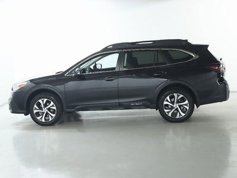 Certified 2022 Subaru Outback Limited w/ Popular Package #2 image 38