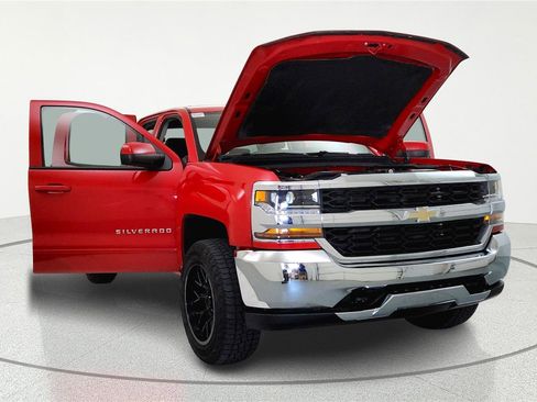 Used 2018 Chevrolet Silverado 1500 LT image 5