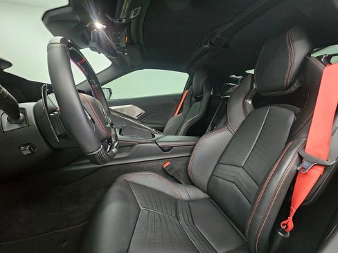 Used 2024 Chevrolet Corvette Z06 w/ Z07 Performance Package image 23
