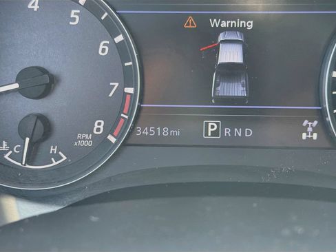Used 2022 Nissan Frontier SV AWD/4WD image 14