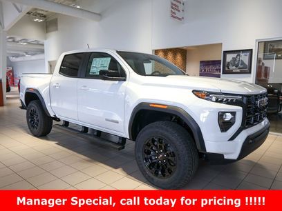 New 2026 GMC Canyon Elevation w/ Convenience Package