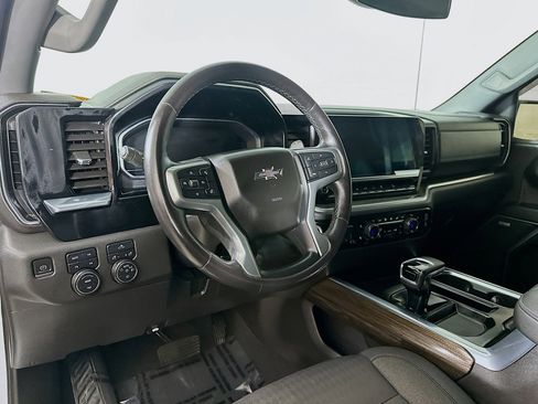 Used 2022 Chevrolet Silverado 1500 RST w/ True North Edition Plus AWD/4WD image 9