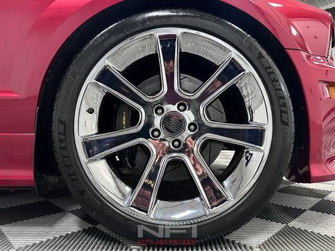 Used 2006 Ford Mustang GT Premium image 16
