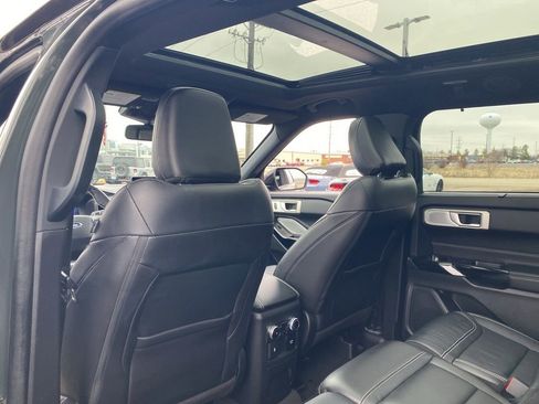 Certified 2023 Ford Explorer ST w/ Technology Package image 21