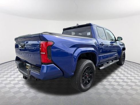 Used 2025 Toyota Tacoma SR5 image 5
