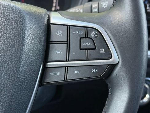 Used 2026 Toyota Grand Highlander AWD image 26