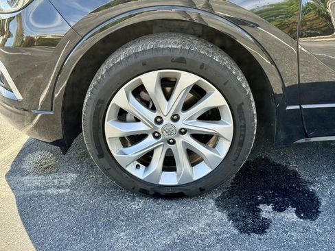Used 2017 Buick Envision Premium image 31