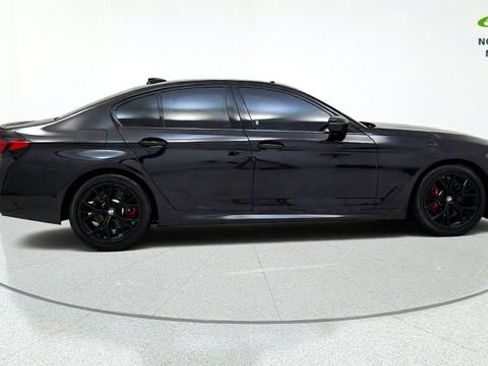Used 2023 BMW 530i w/ M Sport Package RWD image 10