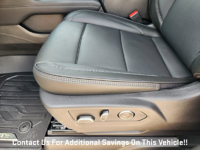 New 2027 GMC Yukon Denali w/ Sun & Power Step Package AWD/4WD image 18