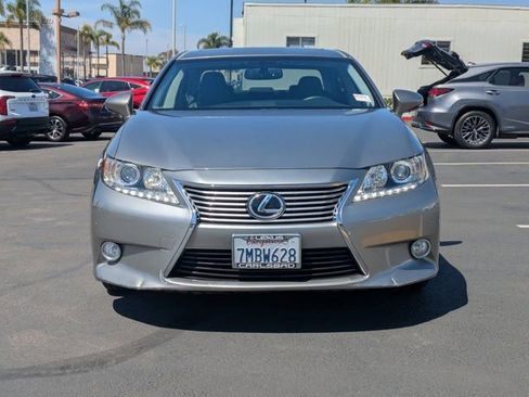 Used 2015 Lexus ES 350 FWD image 2