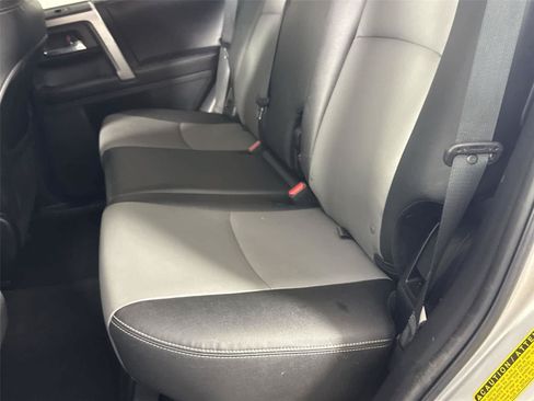 Used 2016 Toyota 4Runner SR5 Premium AWD/4WD image 15