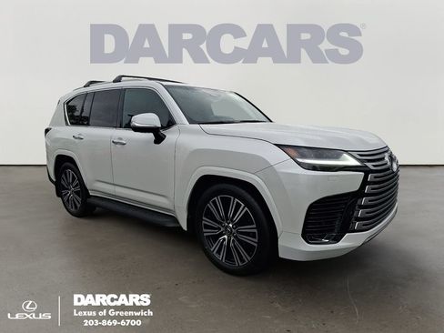 Used 2025 Lexus LX 600 4WD w/ Luxury Package image 1