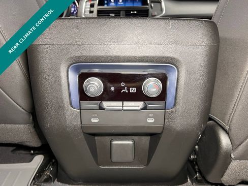 Used 2023 Chevrolet Tahoe RST image 11