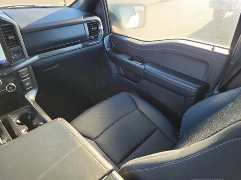 Certified 2021 Ford F150 XLT w/ Equipment Group 302A High image 16