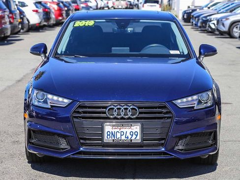 Used 2019 Audi A4 2.0T Premium image 2