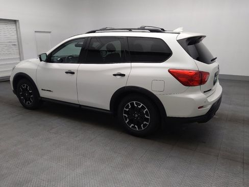 Used 2019 Nissan Pathfinder SL image 3