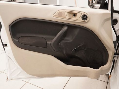 Used 2012 Ford Fiesta S FWD image 16